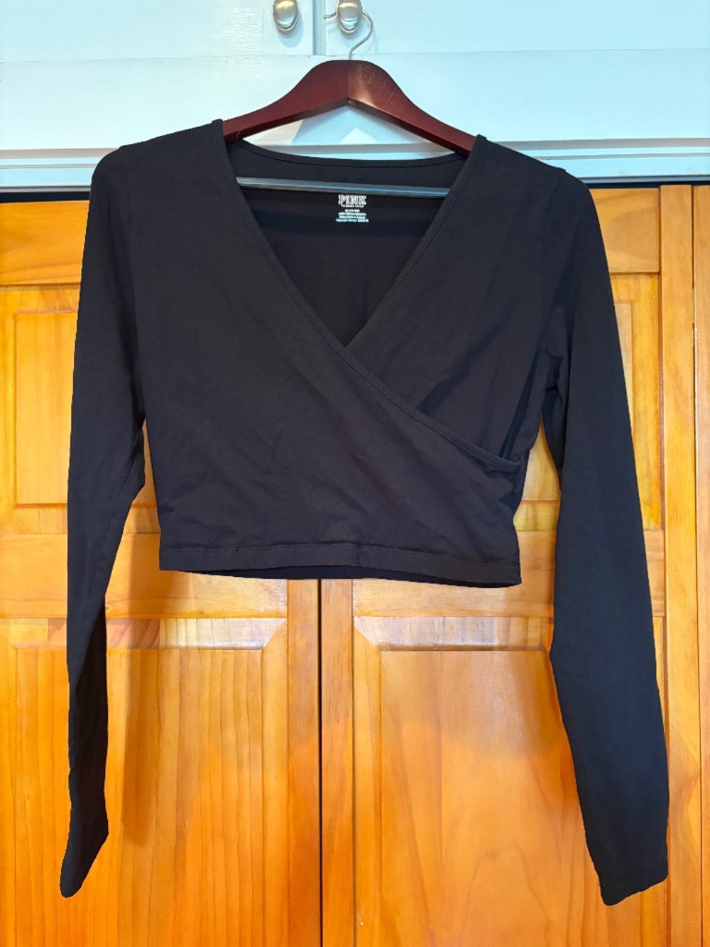 PINK Victoria's Secret Black Cropped Wrap Shirt Long Sleeve Size Medium